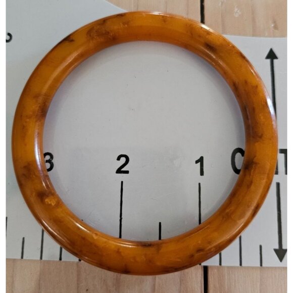 Vintage Amber Bakelite Bangle Bracelet - Picture 2 of 4